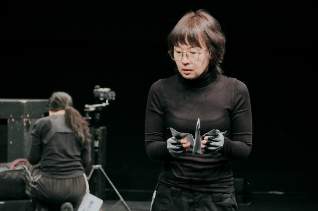 관찰, 카메라, 그리고 남은 에피소드들 1번 갤러리 