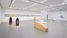 Installation View 썸네일